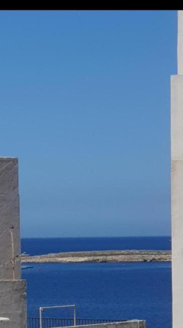 Centre Point Comfort Apartment San Pawl il-Baħar Extérieur photo
